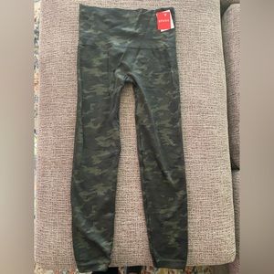 Spanx Camo leggings- large